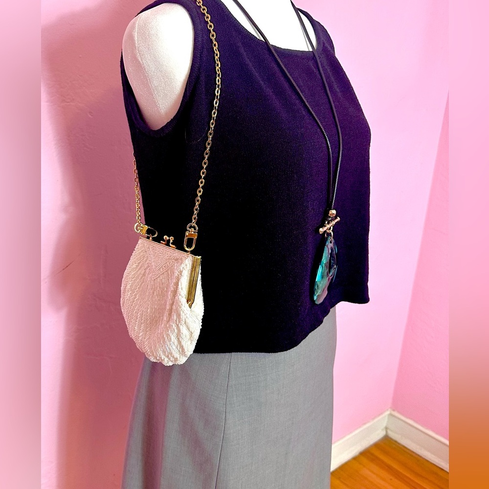 Elegant Small Evening White Beaded Bag w/Shoulder Chain, Excellent Preowned Cond - Picture 4 of 13